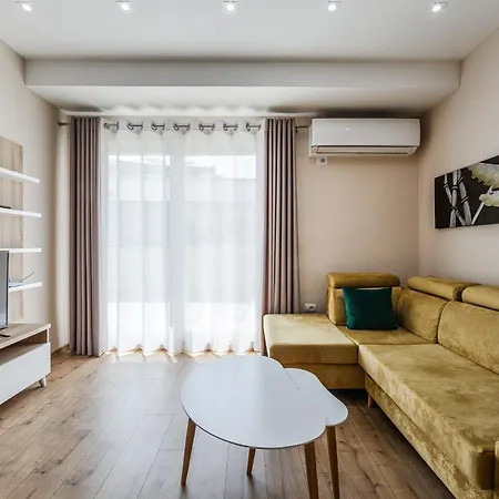Luma Penthouses By 公寓