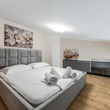 Apartment Luma Penthouses By *