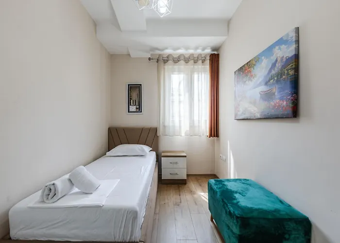 Luma Penthouses By * Τίρανα