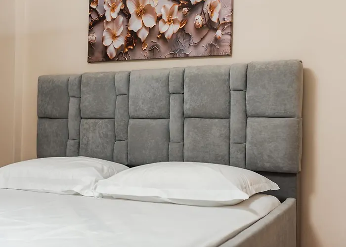 Luma Penthouses By * Τίρανα