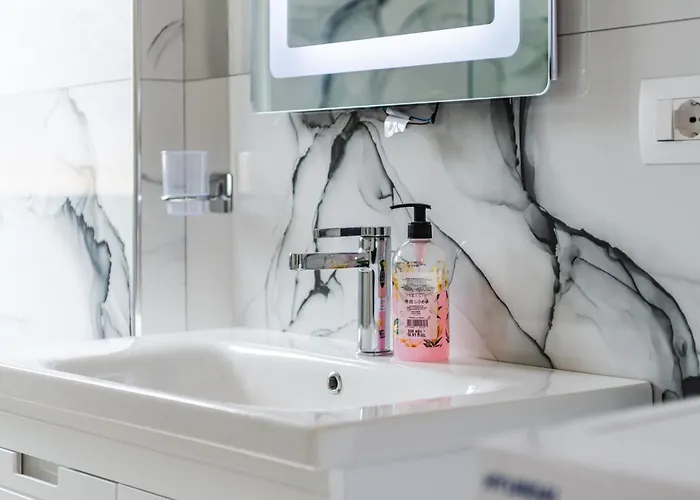 Luma Penthouses By Τίρανα